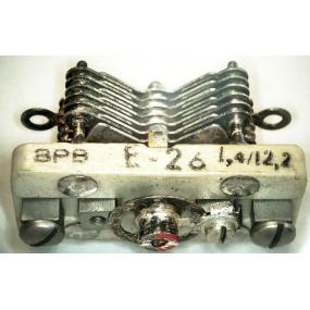Dolaďovací kondenzátor 1,4-12,2pF na keramice 